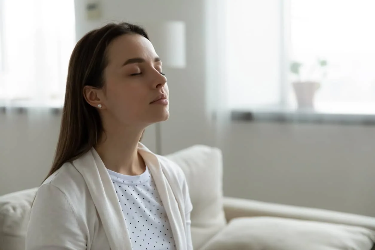 breath fresh humidified air